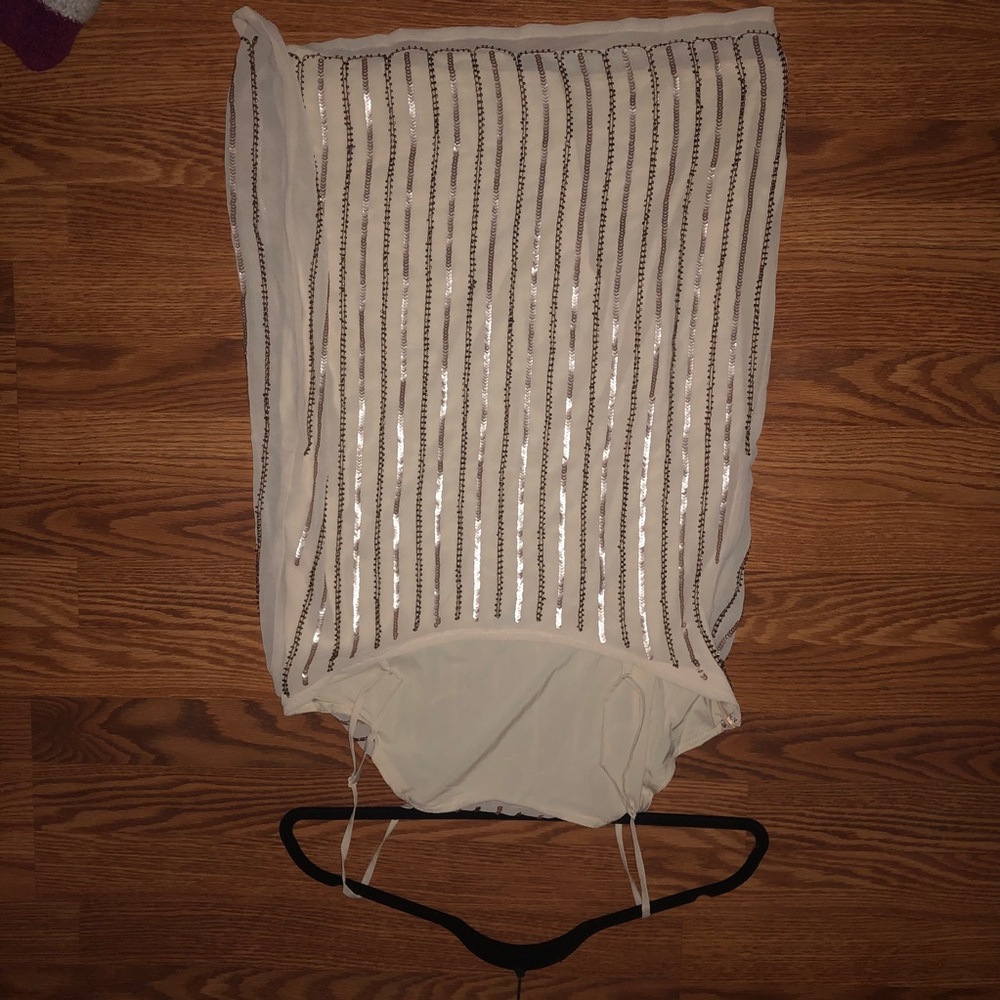 Beige Sequin Shift Dress - Picture 4 of 5